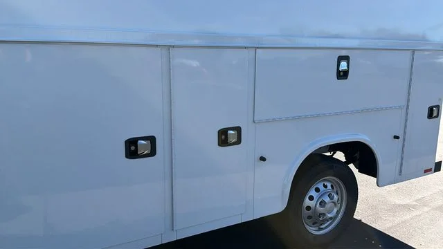 2024 Ford Transit Cutaway Base - Photo 12