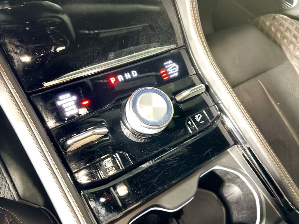 Used 2022 White Jeep Summit Reserve 4xe image 18