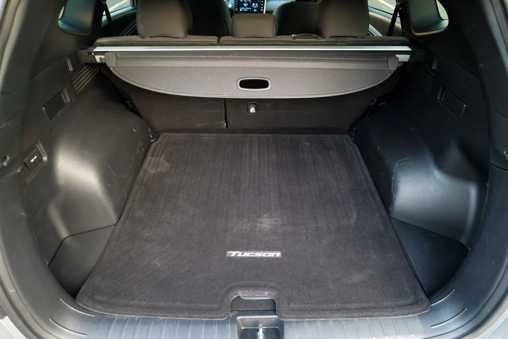 Used 2023 Shimmering Silver Hyundai SEL image 58