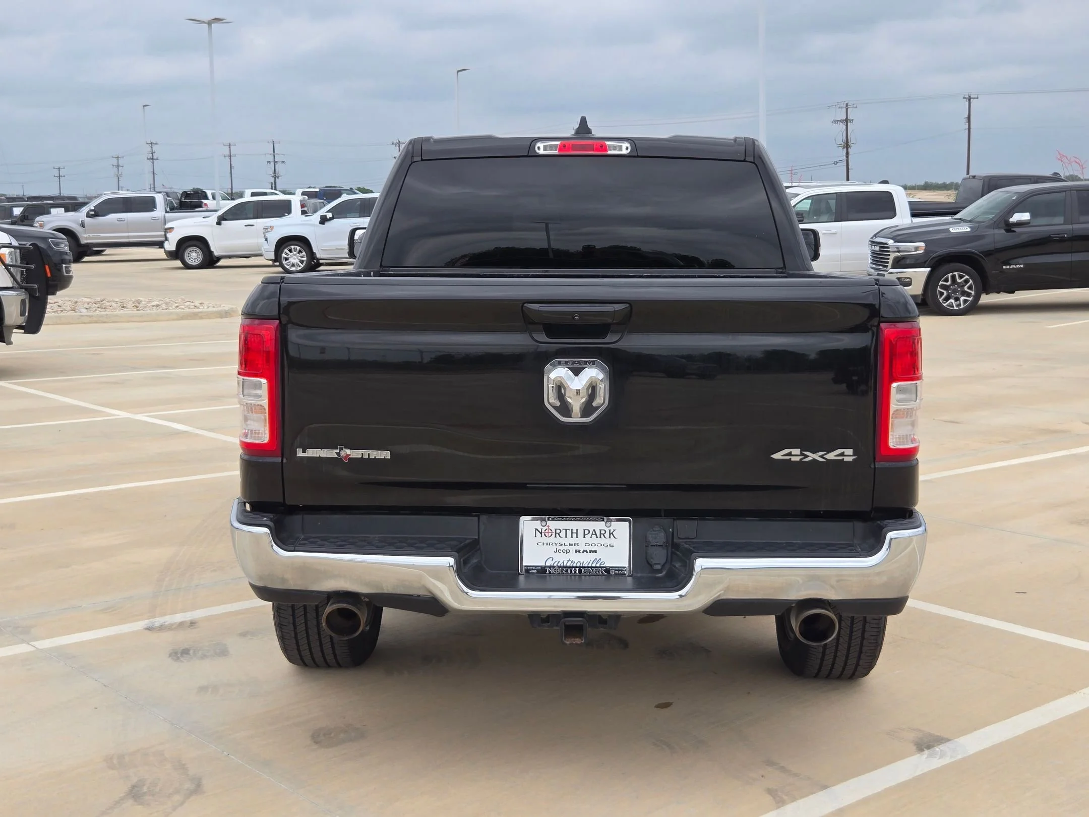Certified Used 2022 Black Ram Big Horn/Lone Star image 4