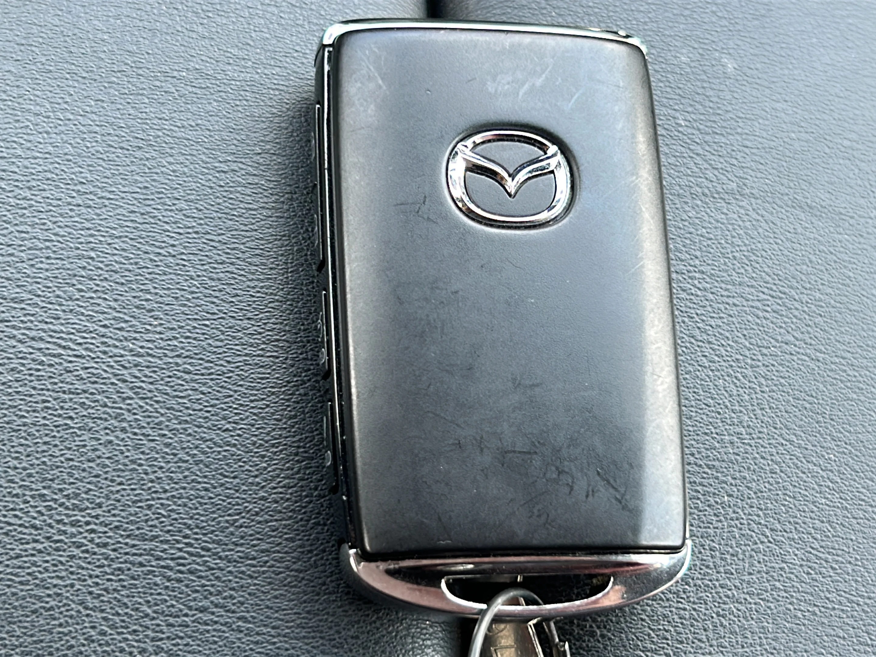 Used 2025 Rhodium White Premium Mazda Premium Plus Package image 27