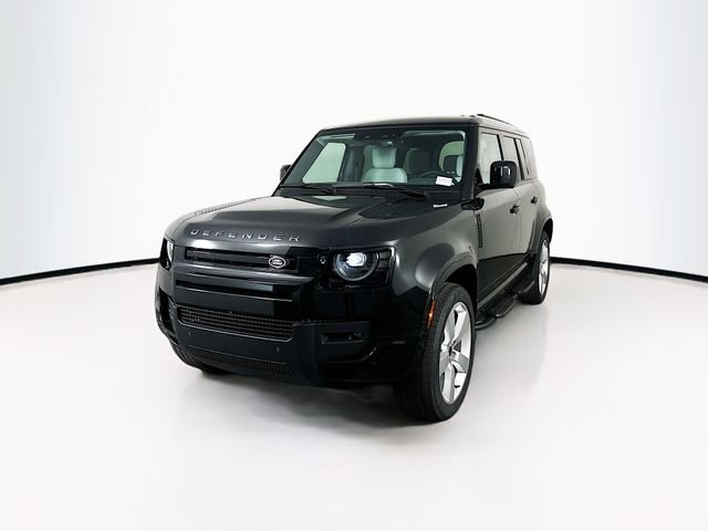 2026 Land Rover Defender 110 X-Dynamic SE
