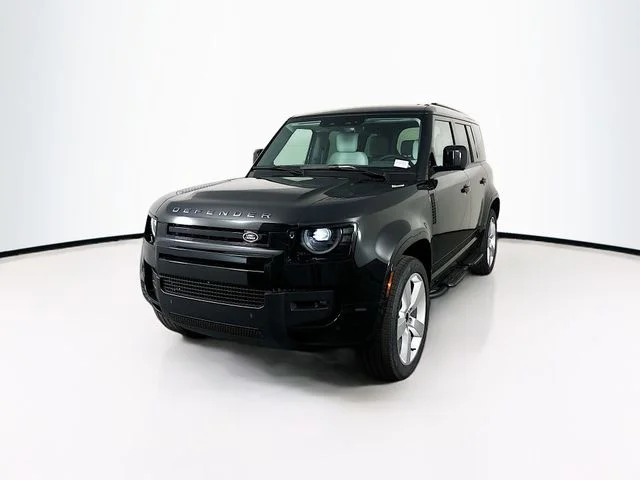 2026 Land Rover Defender 110 X-Dynamic SE