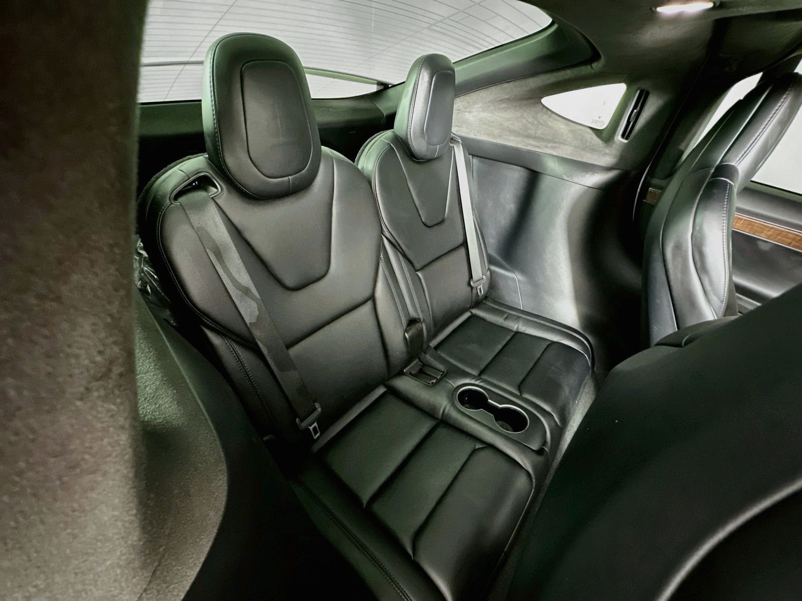 Used 2020 White Tesla Long Range image 27
