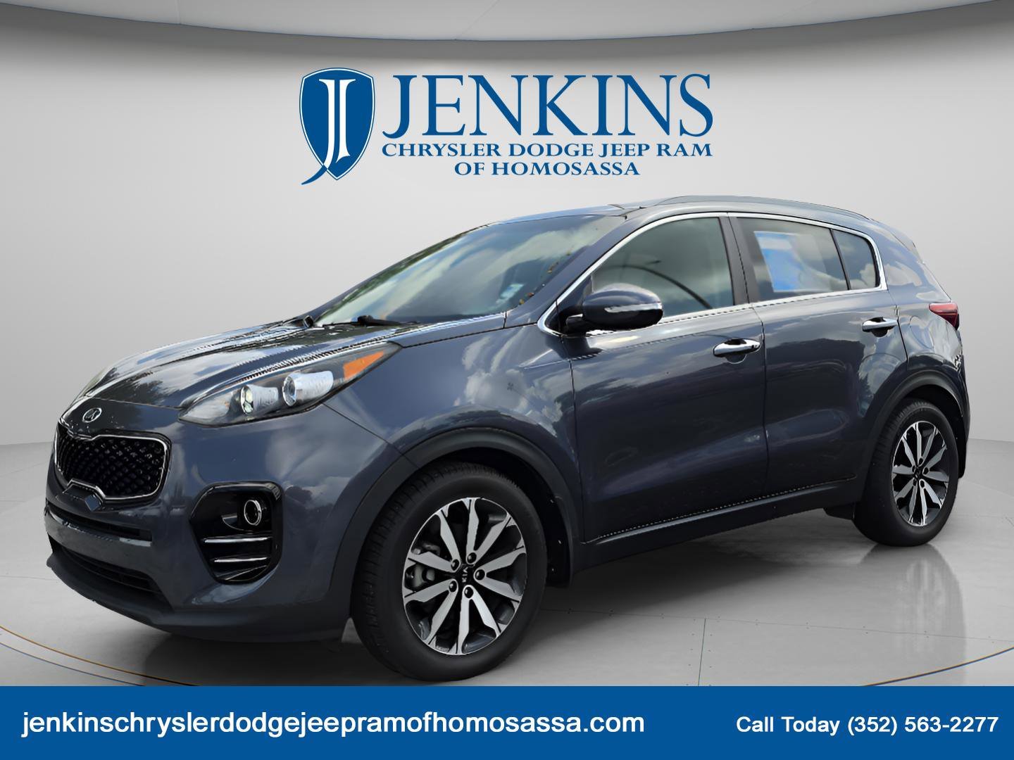 Used 2019 Pacific Blue Kia EX image 9