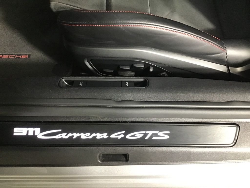 Certified Used 2022  Porsche Carrera 4 GTS image 40