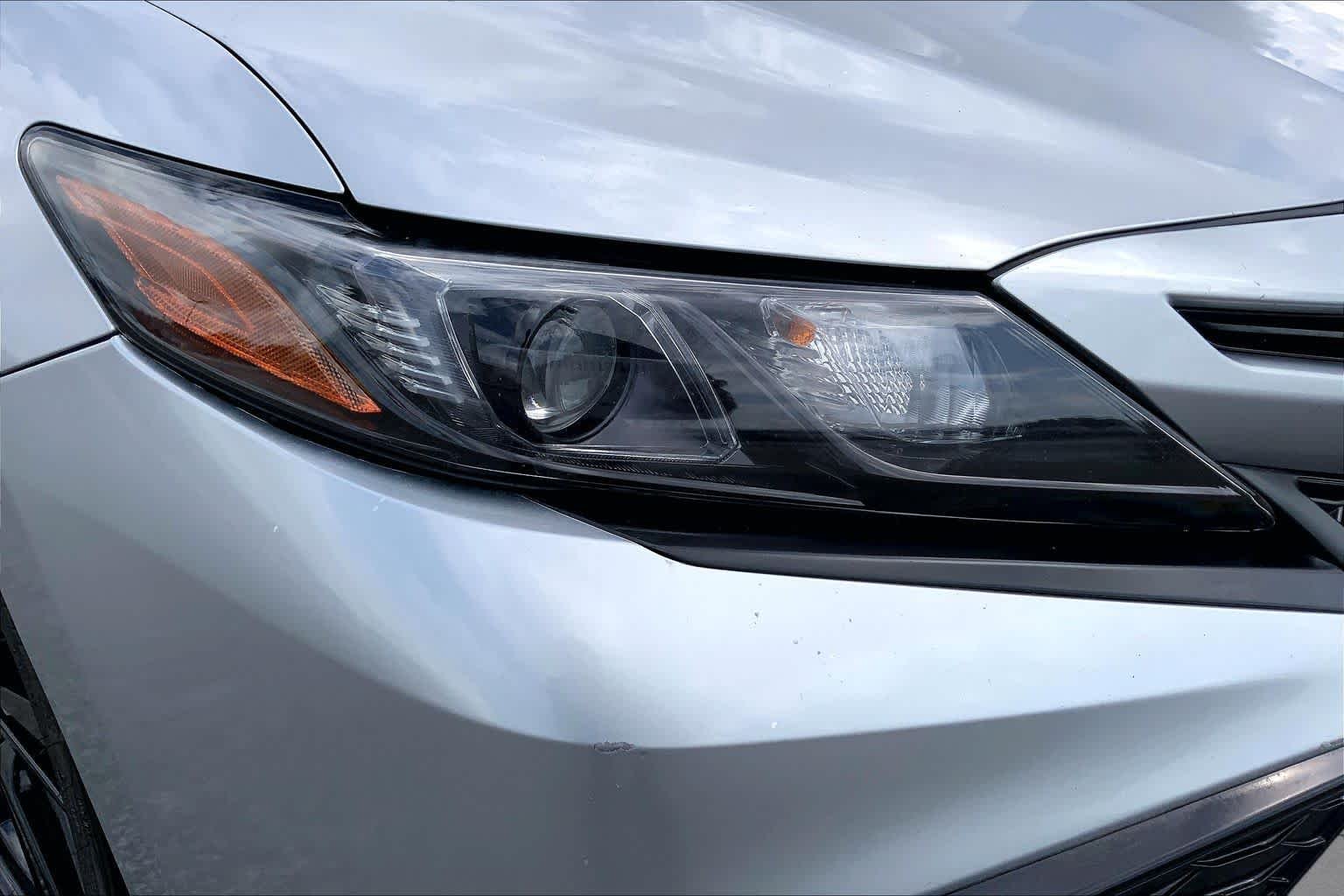 Used 2022 Celestial Silver Metallic Toyota SE image 27