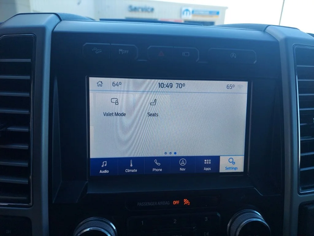 Used 2020 White Ford King Ranch image 33