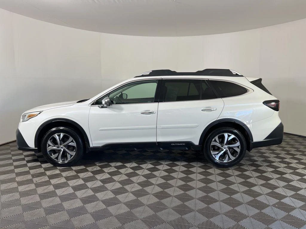 Used 2021 Crystal White Pearl Subaru Touring XT image 30