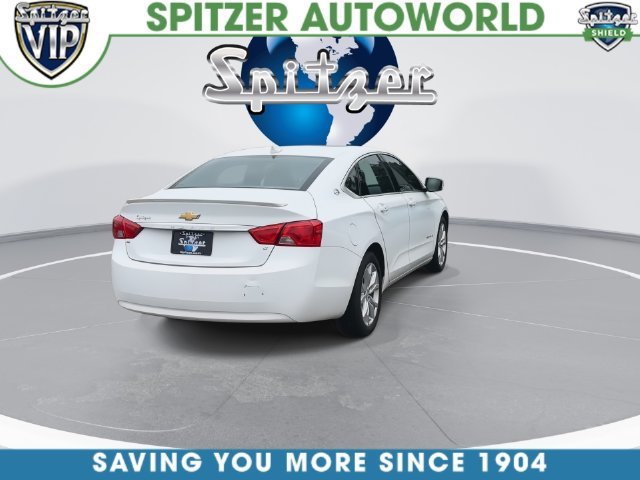 Used 2019 Summit White Chevrolet LT image 9