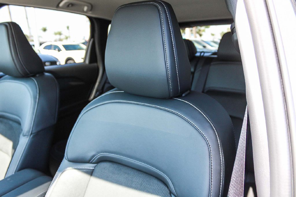 New 2026 Jet Black Mica Mazda 2.5 S Preferred AWD image 26