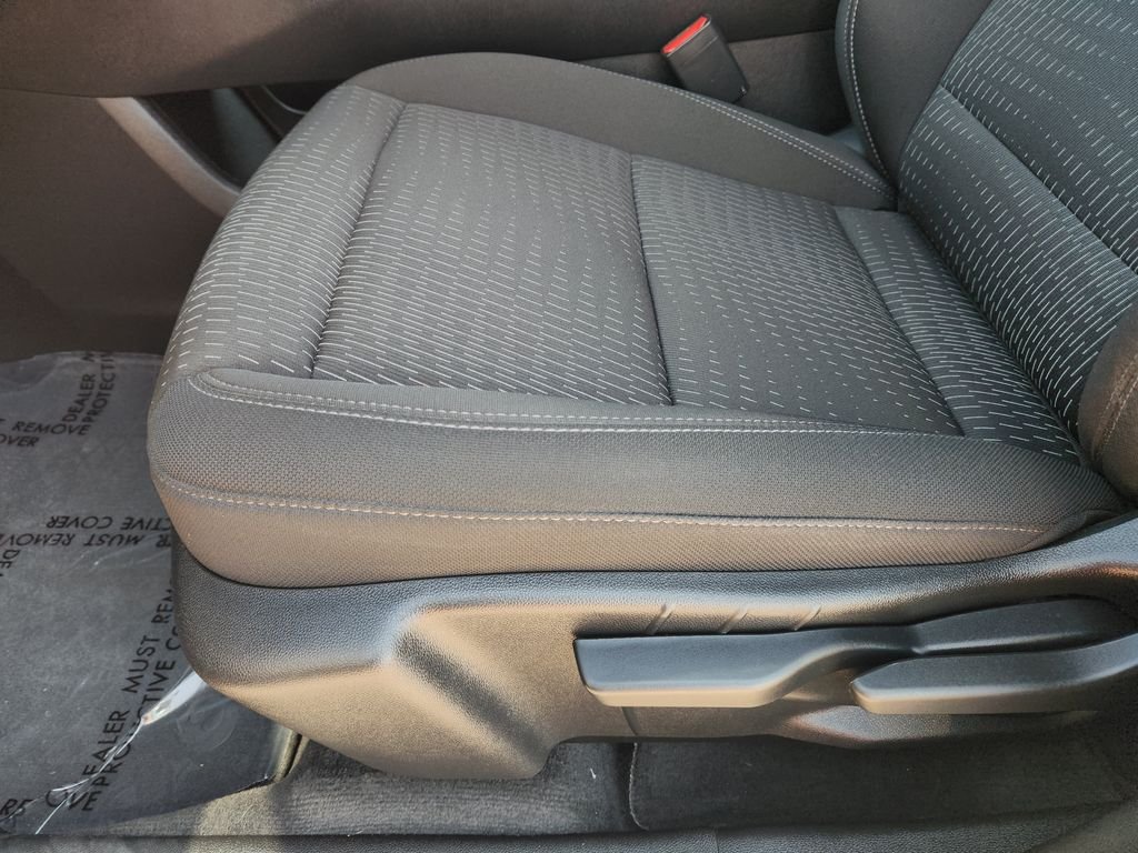 2025 Chevrolet Equinox LT - Photo 25