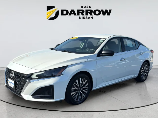 2025 Nissan Altima
