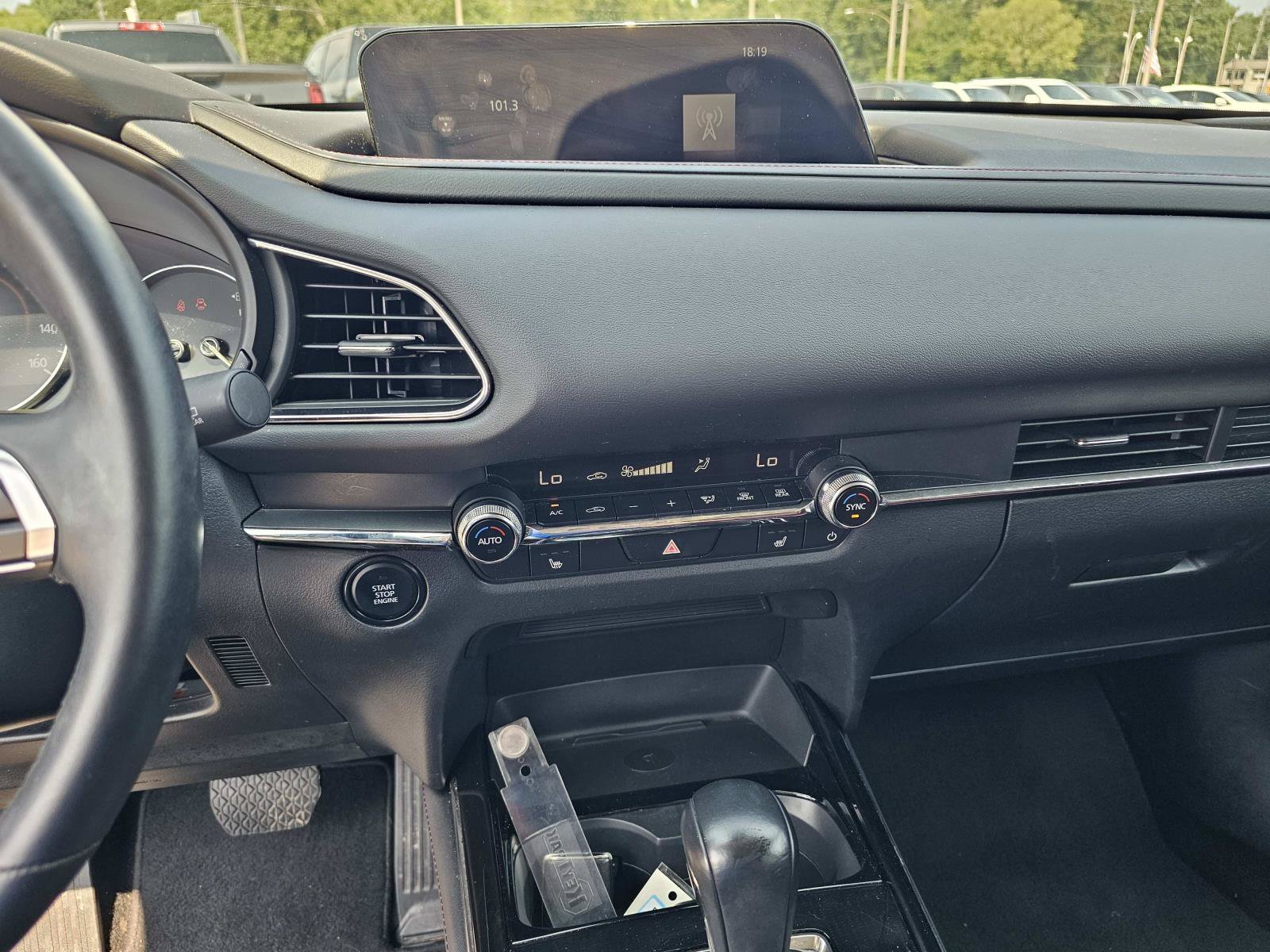 2024 Mazda CX-30 Carbon Edition - Photo 25