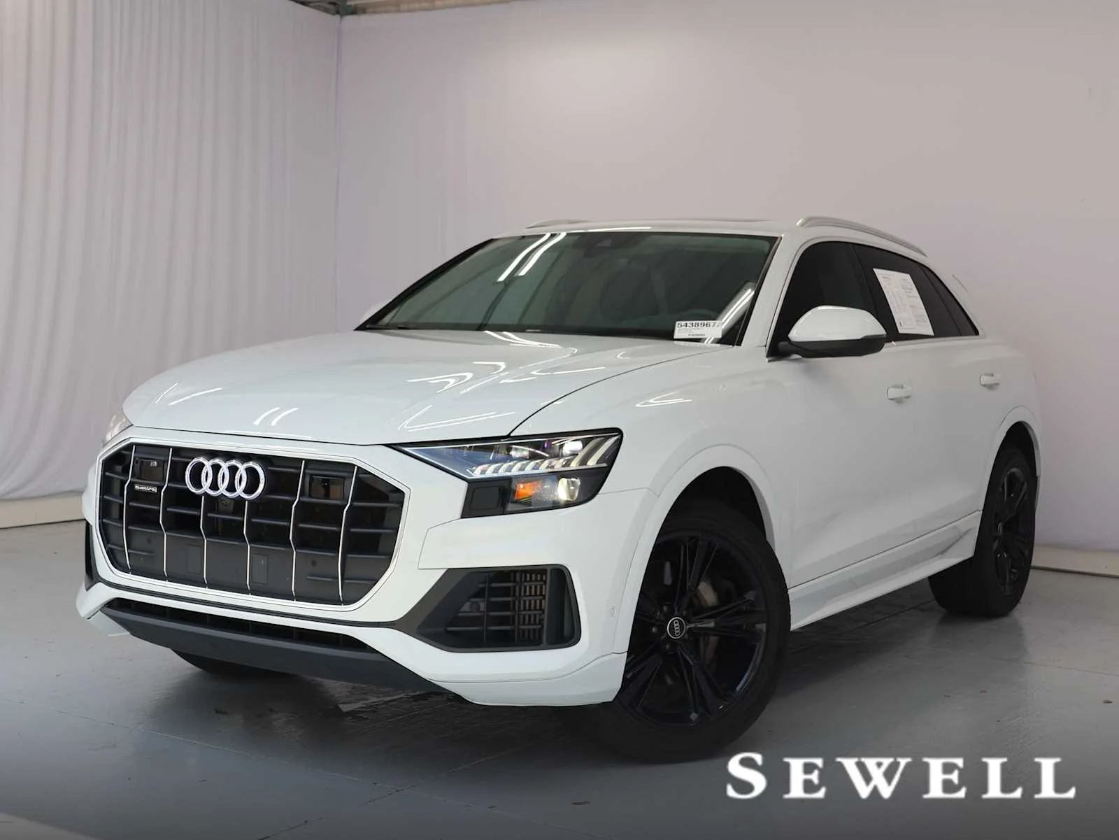 2023 Audi Q8 55 Premium Tiptronic quattro's photo