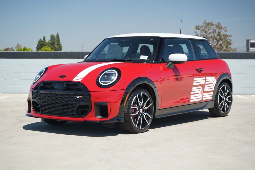 2026 MINI Hardtop John Cooper Works's photo