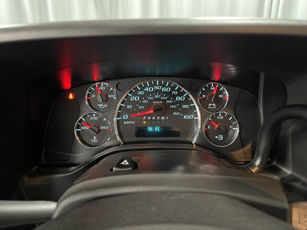 New 2026 Summit White GMC Work Van image 21