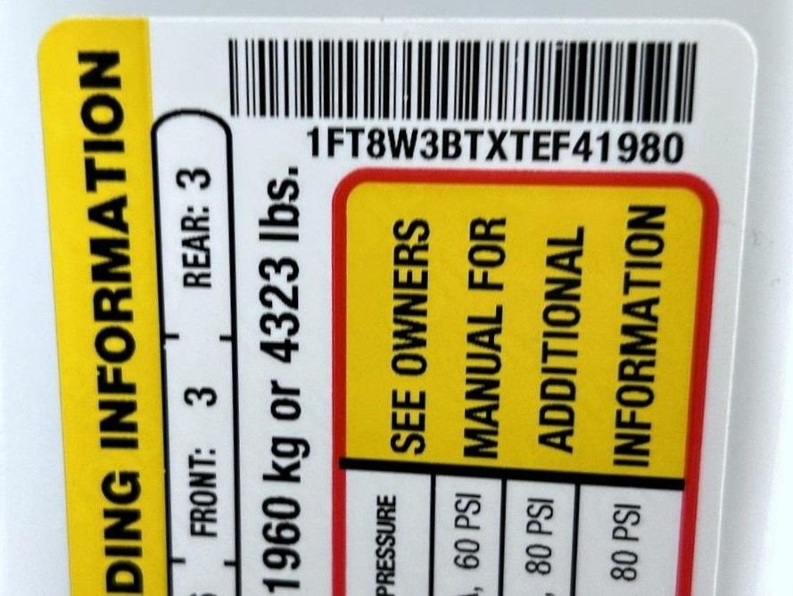 New 2026 Oxford White Ford XLT image 26