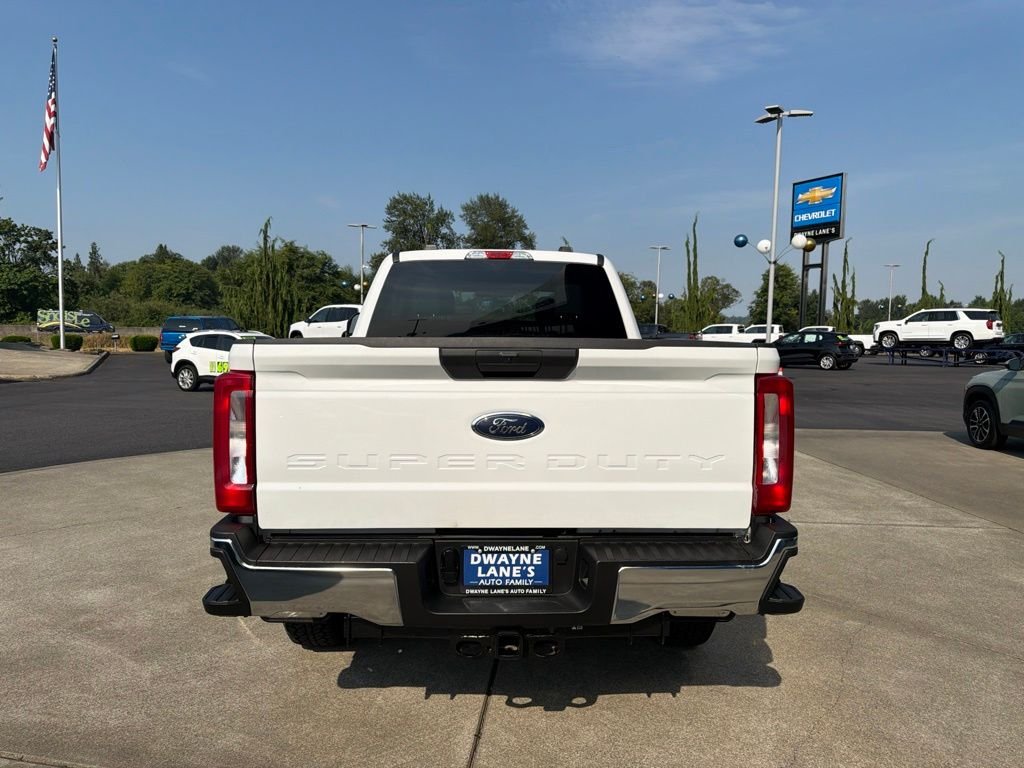 Used 2025  Ford XLT image 5