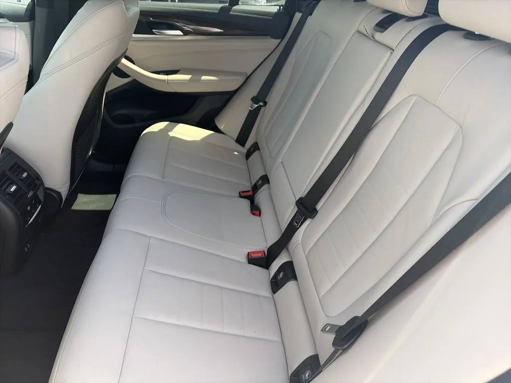 Used 2020 White BMW sDrive30i image 30