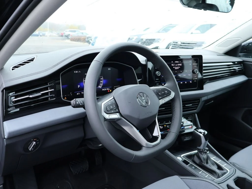 New 2026 Black Volkswagen 1.5T SE image 19