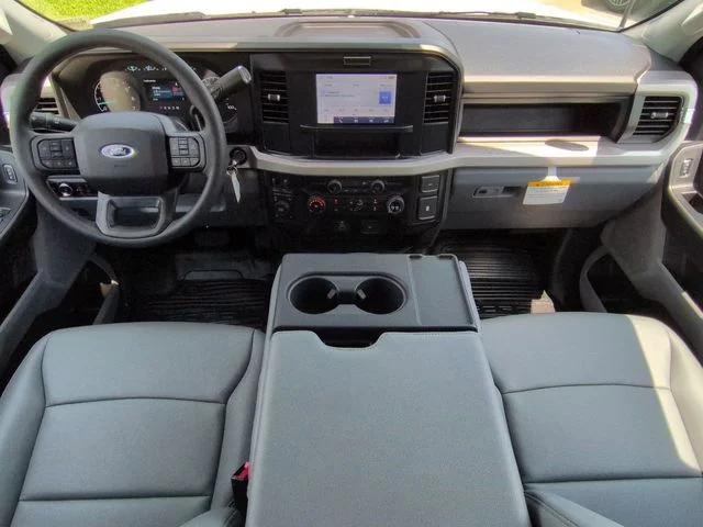 New 2026 Oxford White Ford F-250® XL image 15