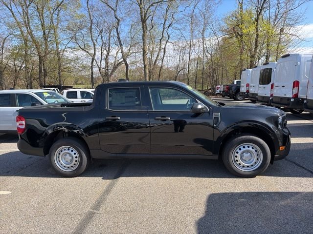 New 2026 Shadow Black Ford XL image 3