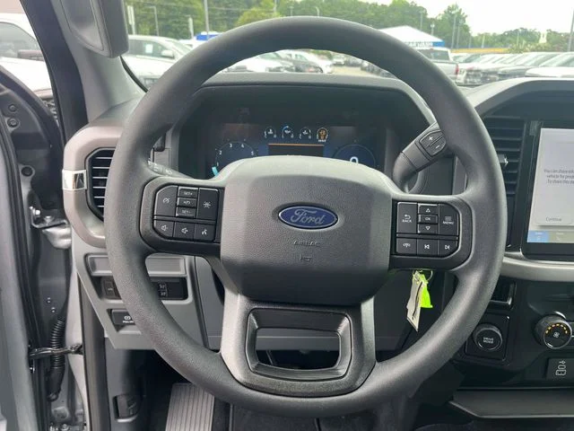 New 2026 Iconic Silver Metallic Ford XLT image 14