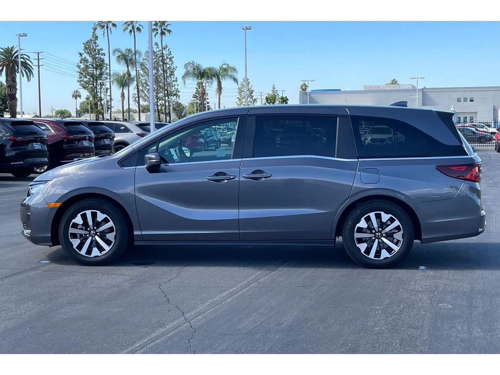 Used 2026 Modern Steel Metallic Honda EX-L image 2