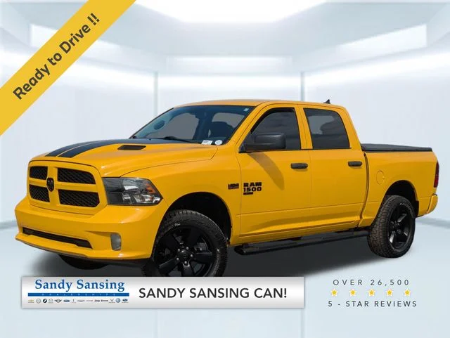 2019 RAM 1500 Classic Express Crew Cab 4x4 5'7's photo