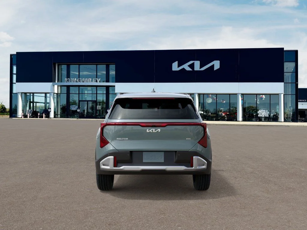 New 2027  Kia EX image 5