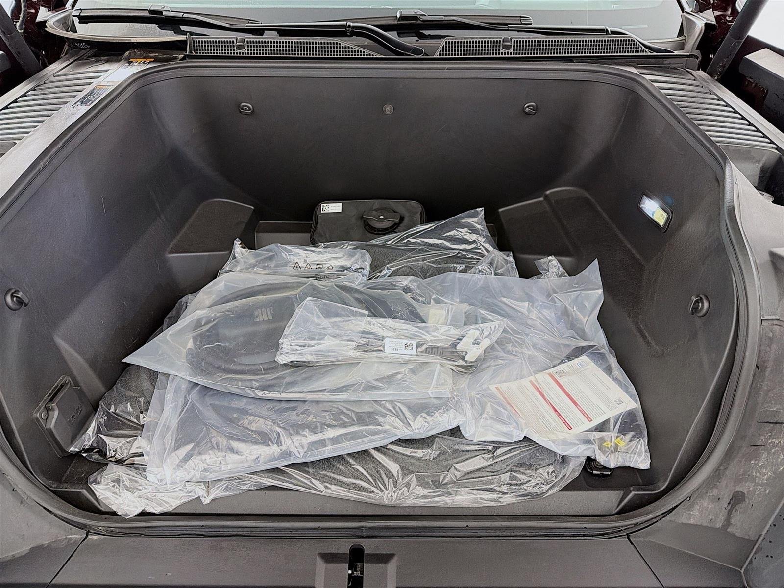 2025 GMC Sierra EV Denali - Photo 32
