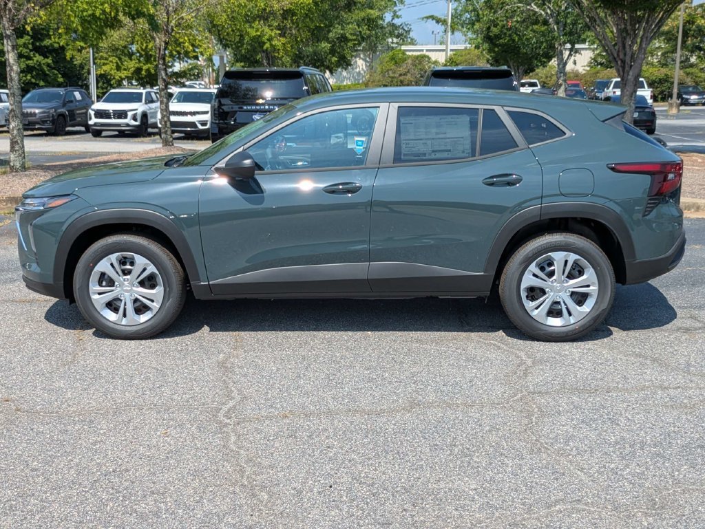 2026 Chevrolet Trax LS - Photo 7