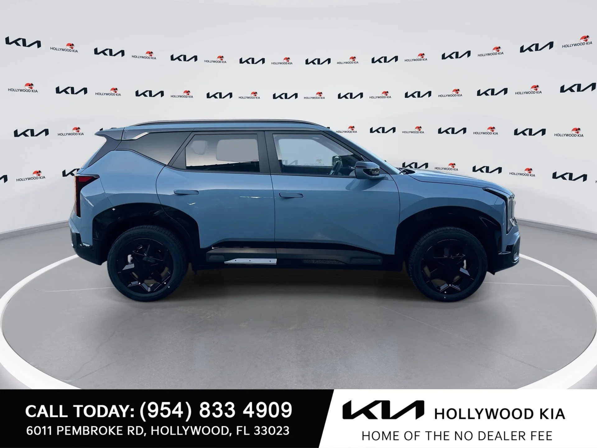 New 2027 Frost Blue Kia X-Line S image 9