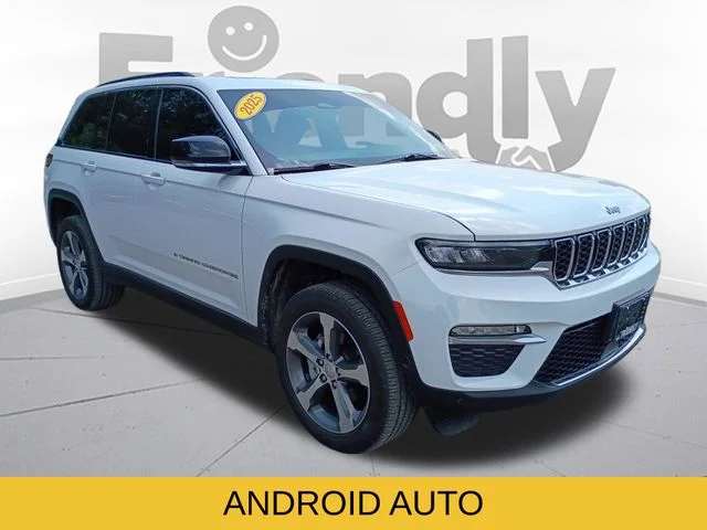 Used 2025 White Jeep Limited image 5