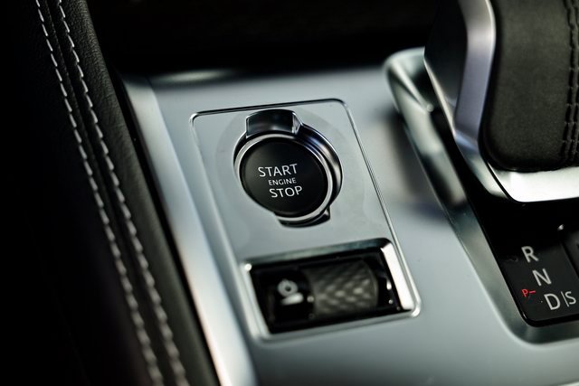 2026 Jaguar F-Pace R-Dynamic S - Photo 44