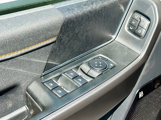New 2025 Black Metallic Ford Tremor image 13