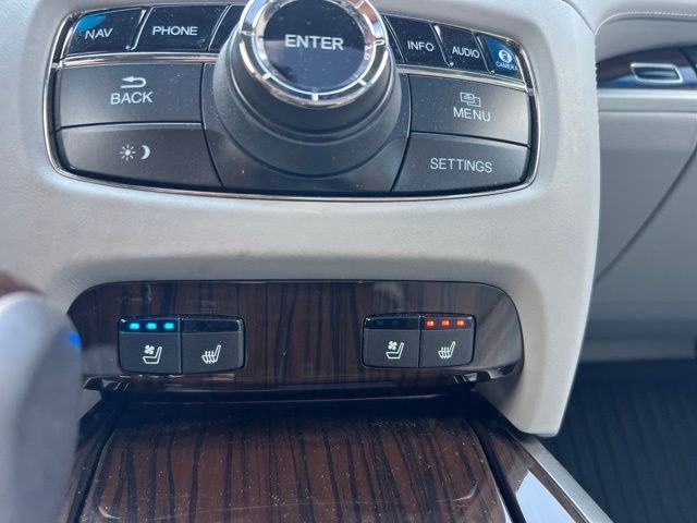 Used 2016 Graphite Luster Metallic Acura Base image 20