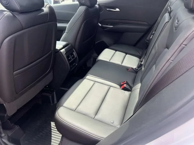 Used 2019 CRYSTAL WHITE TRICOAT Cadillac AWD Sport image 12
