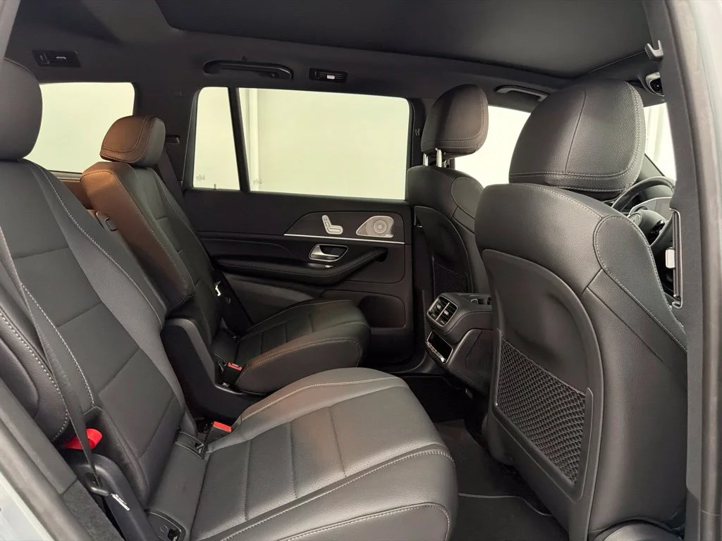 New 2027 Silver Mercedes-Benz GLS 450 image 29