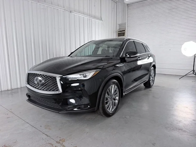 2023 INFINITI QX50 LUXE