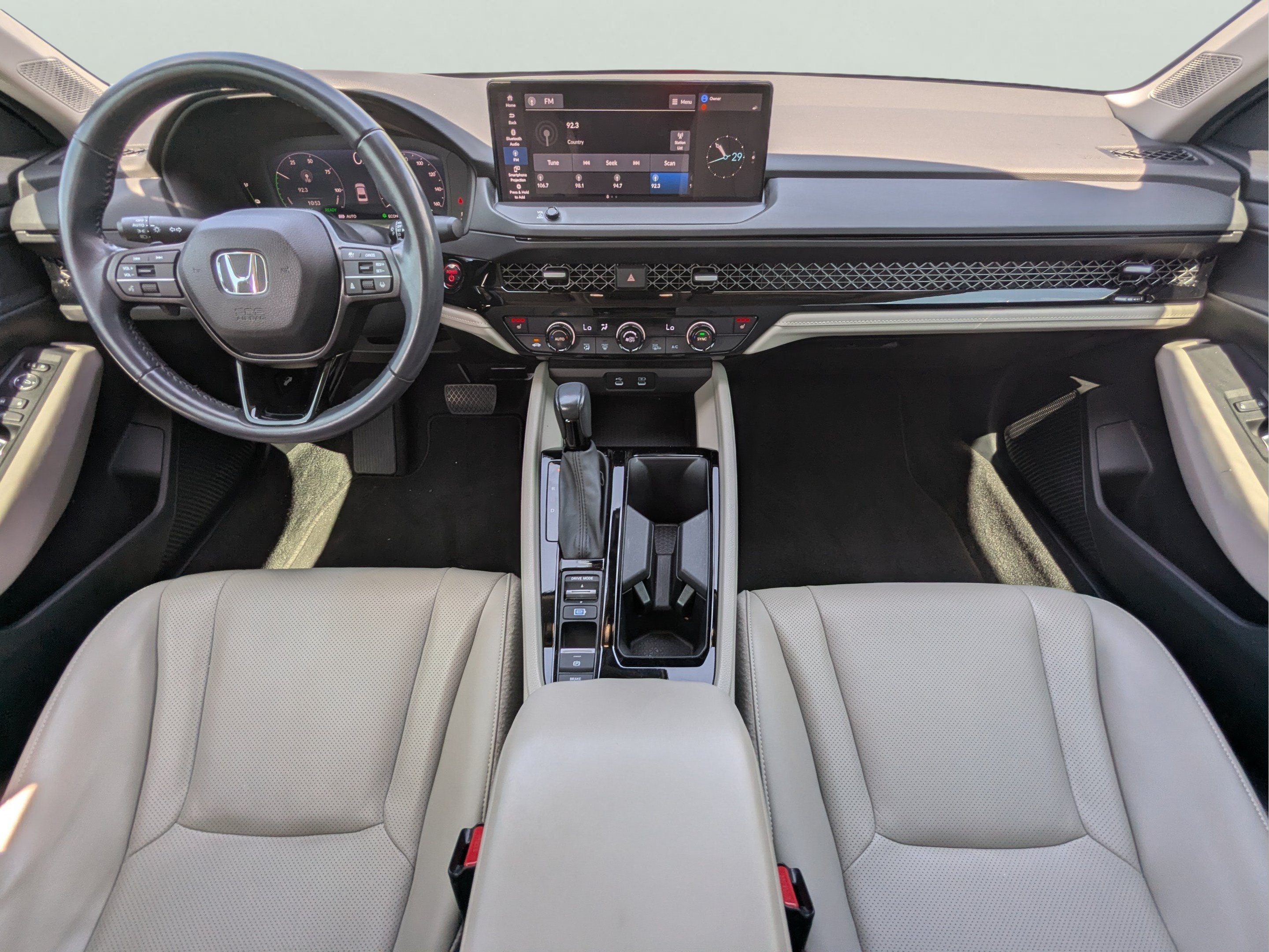 2023 Honda Accord Hybrid EX-L - Photo 12