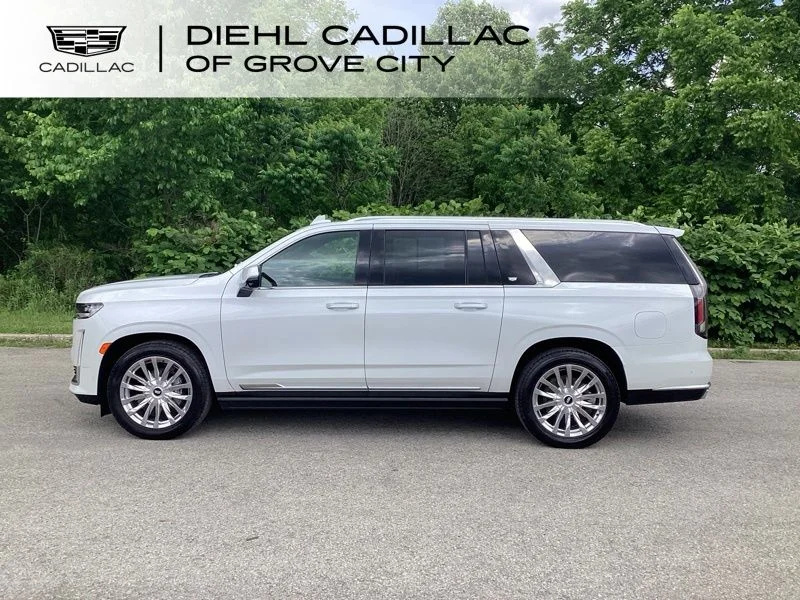 Used 2023 White Cadillac Premium image 4