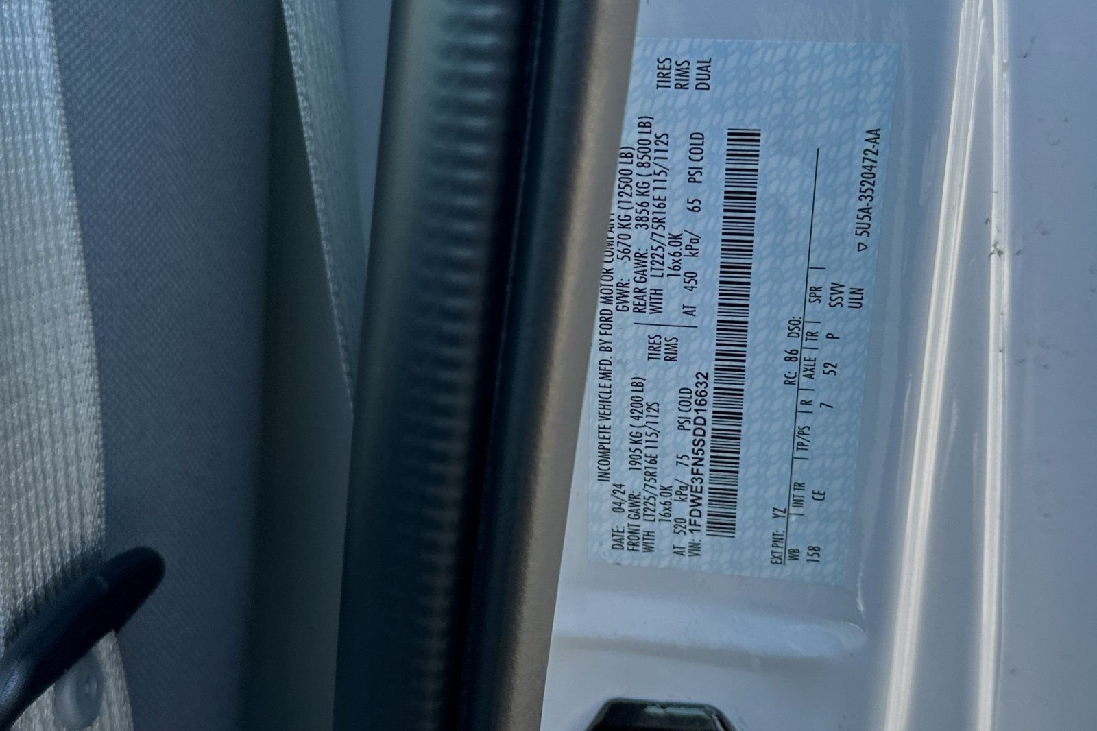 2025 Ford E-Series Cutaway Base - Photo 18