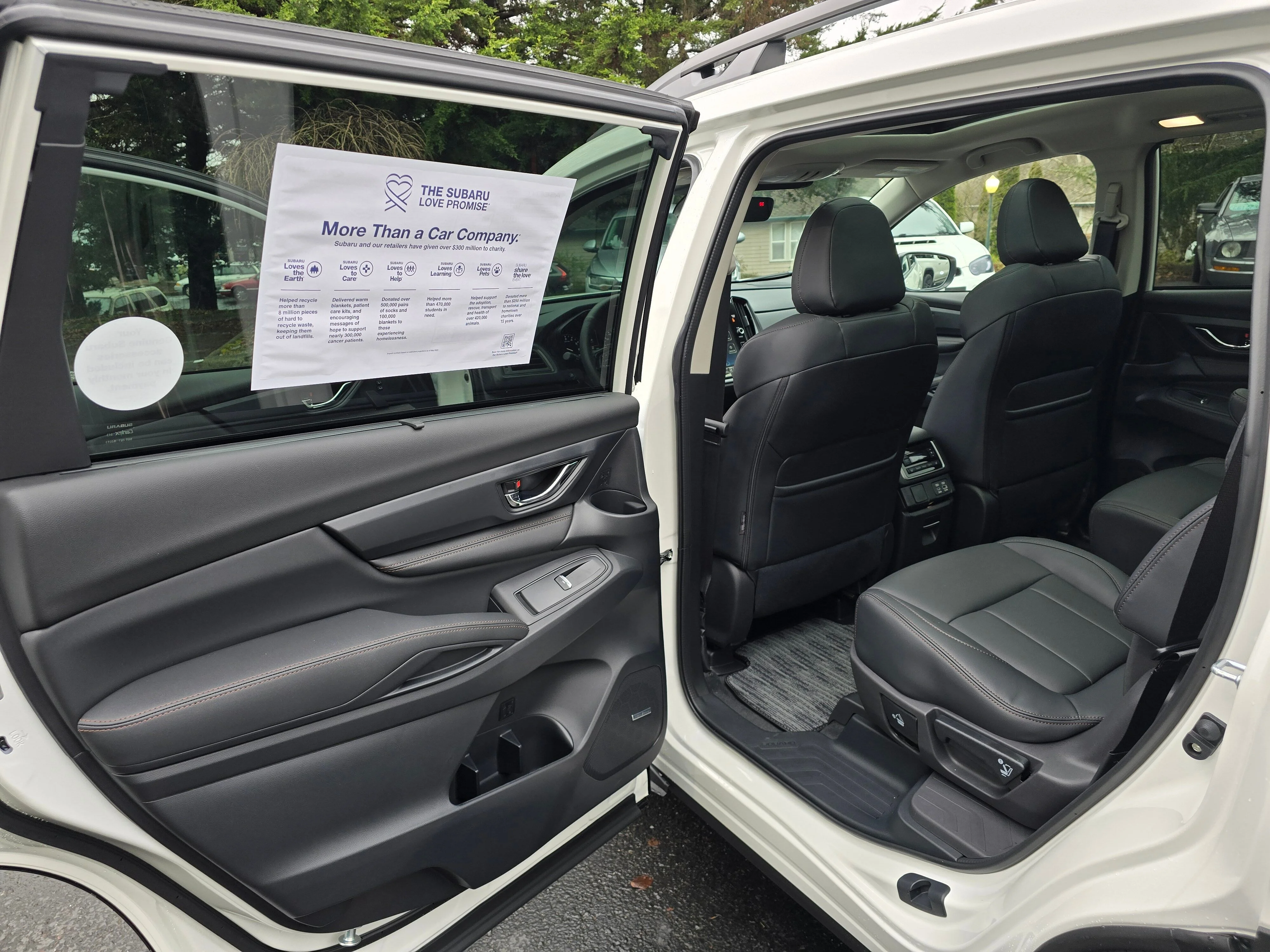 New 2026 CRYSTAL WHITE PEARL Subaru Limited Bronze Edition 7-Passenger image 9