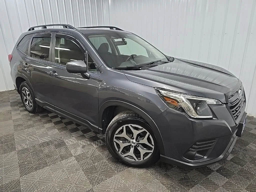 Used 2022 Gray Subaru Premium image 7