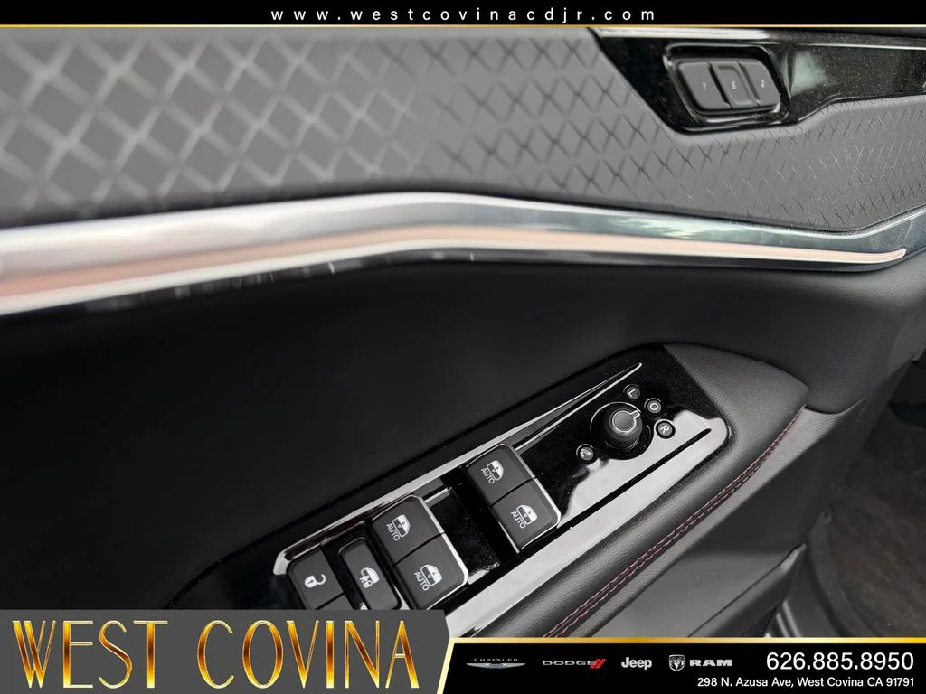 2025 Jeep Wagoneer S Limited - Photo 27