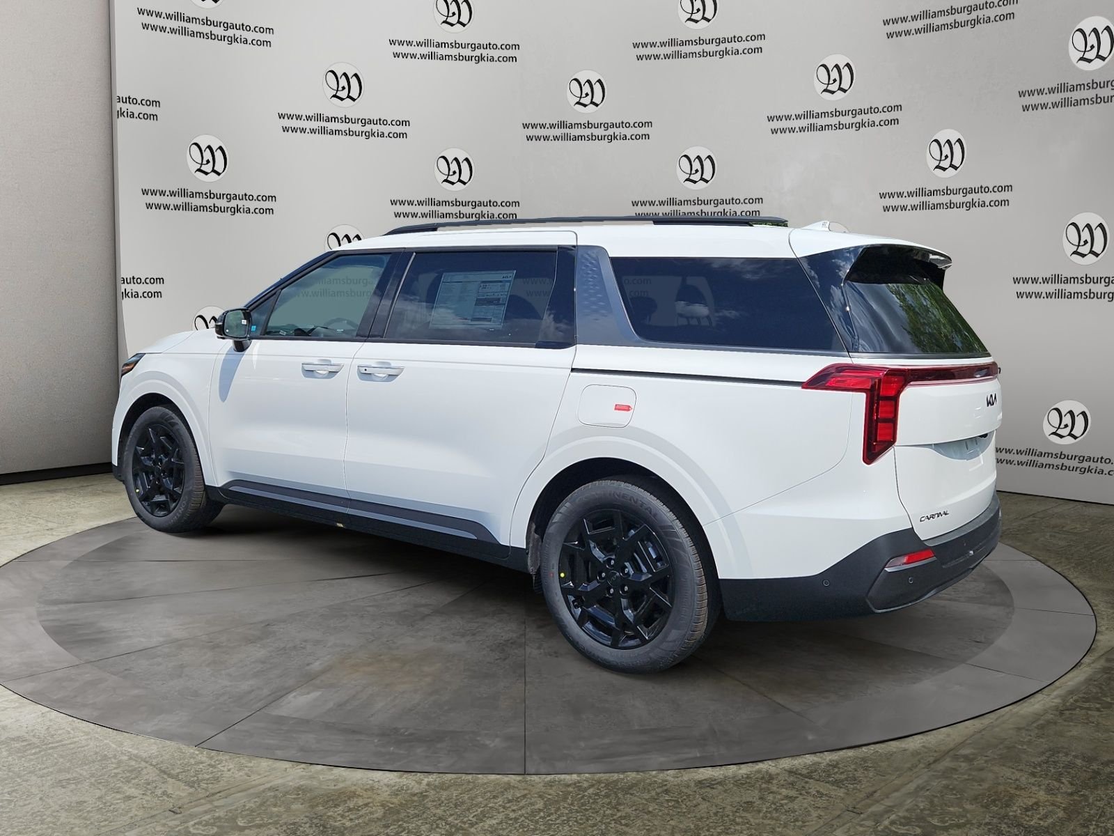 New 2026 Snow White Pearl Kia SX image 3