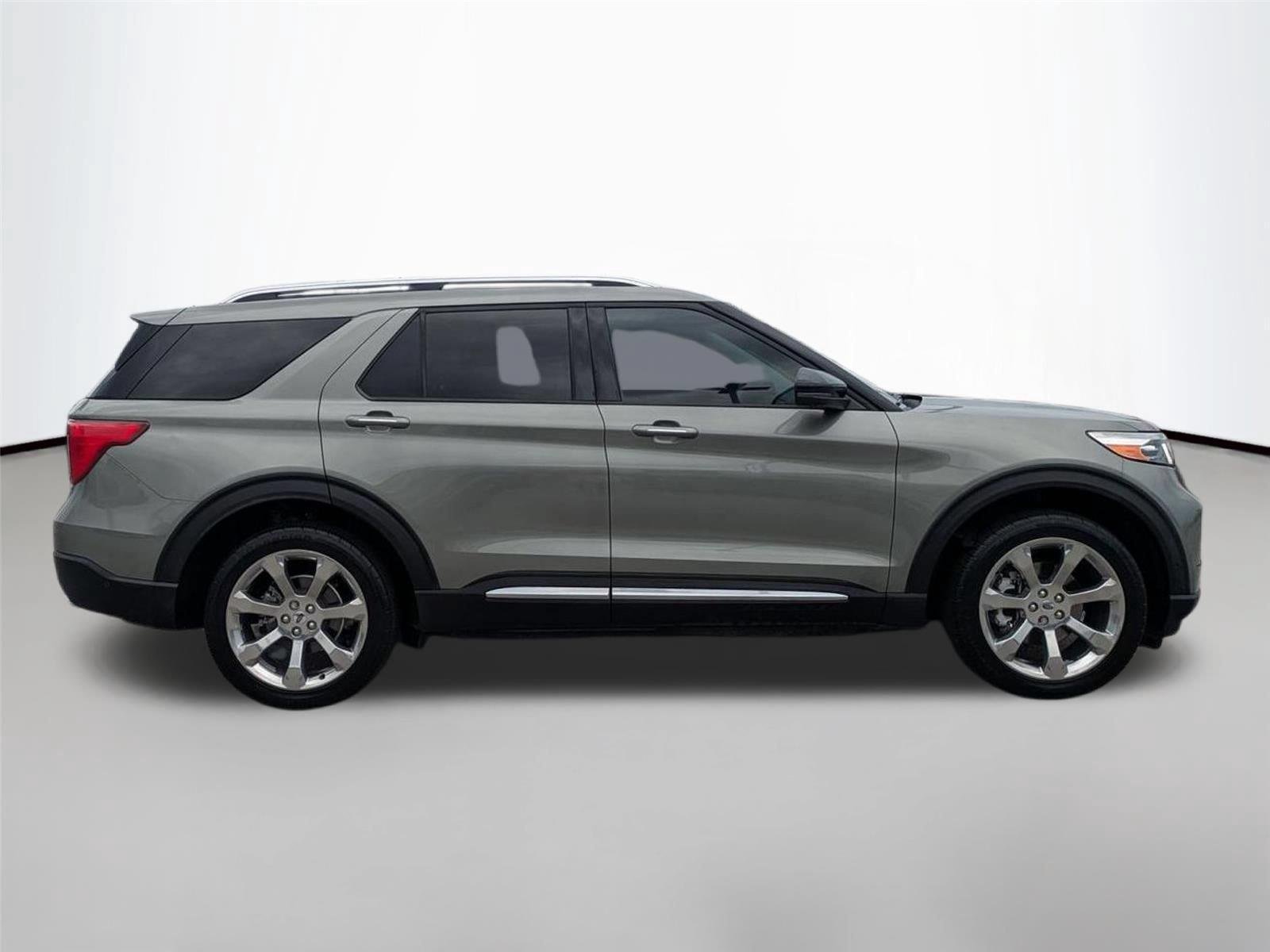Used 2020 Silver Spruce Metallic Ford Platinum image 4