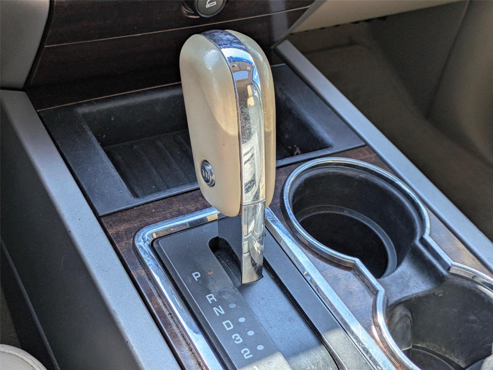 Used 2012 Dark Blue Pearl Metallic Ford XLT image 23